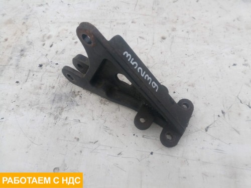 Кронштейн усилителя  бампера левый